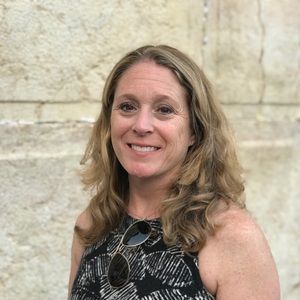 Meet your Posher, Paula